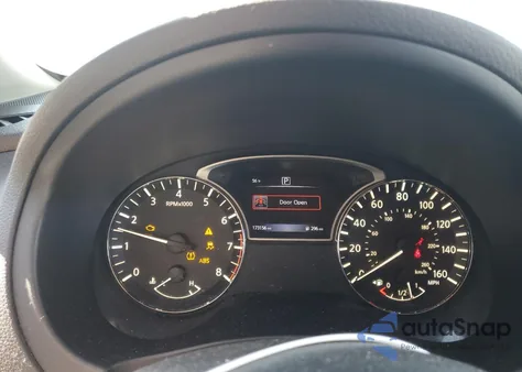 2016 Nissan Altima 2.5 из США, поврежденный, VIN 1N4AL3AP9GN384551